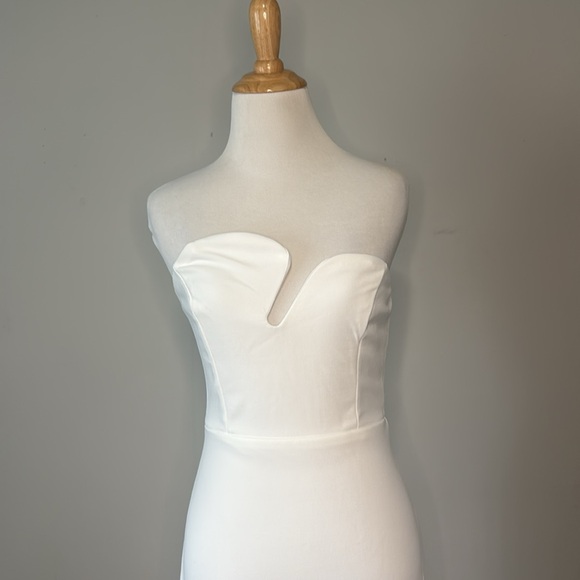 NWT White Strapless Fringe Bodycon Dress @The King Kouture Boutique - Picture 9 of 10